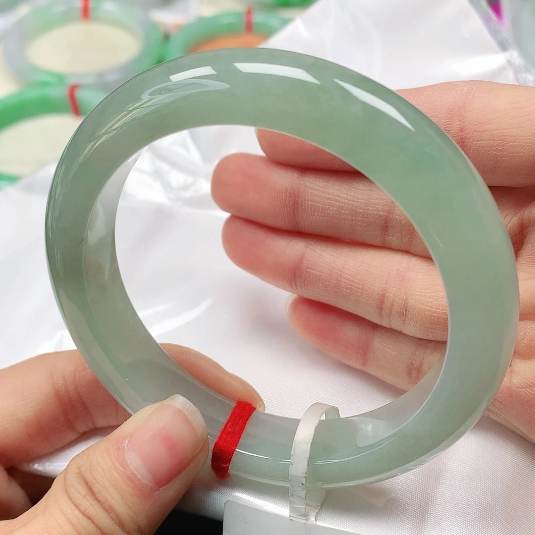 翡翠手镯未镶嵌天然翡翠手镯58