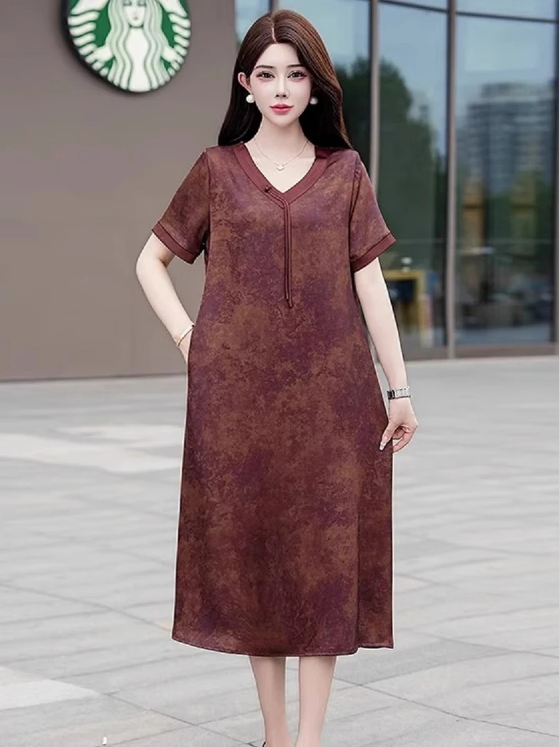 妈妈时尚气质连衣裙女2025夏季新款中老年大码显瘦国风中式裙子薄