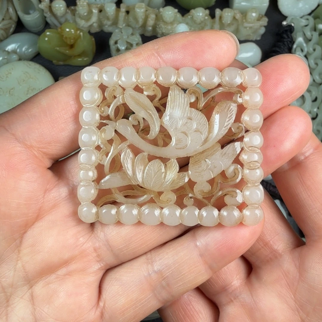 和田玉未镶嵌吊坠(不含链)