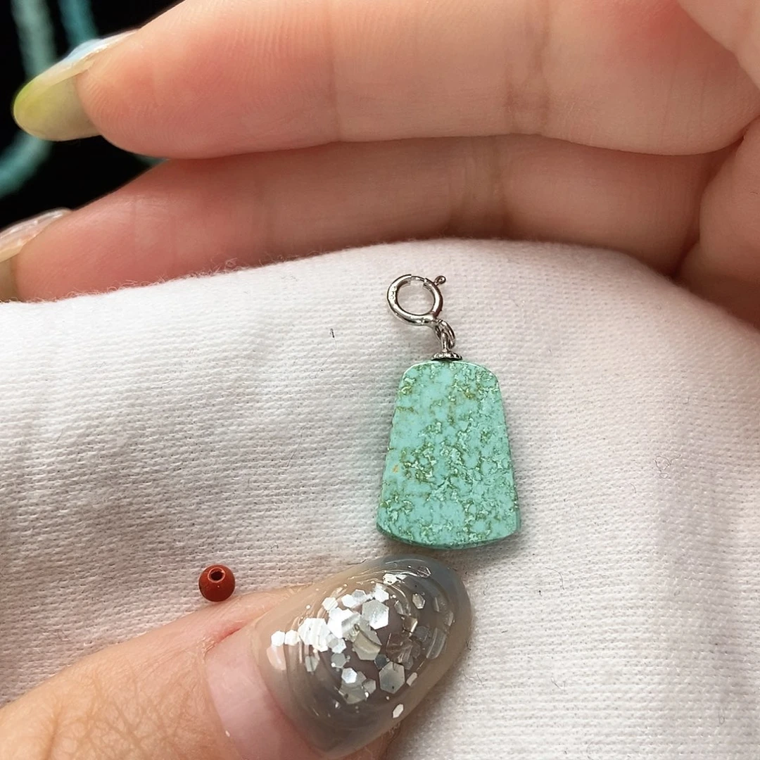 南红玛瑙未镶嵌珠宝奇石