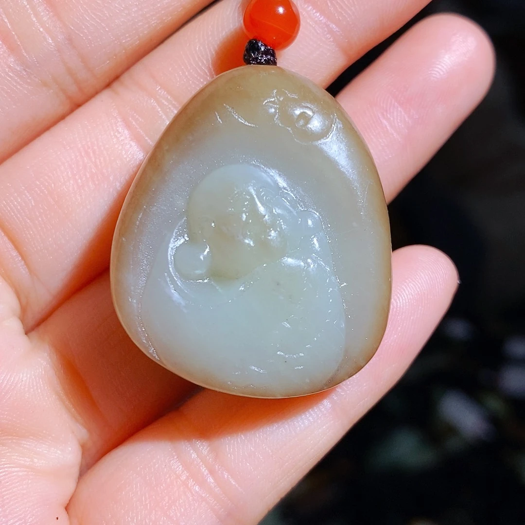 和田玉颈饰未镶嵌