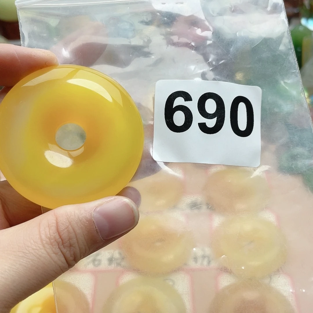 合金颈饰玛瑙/玉髓問*