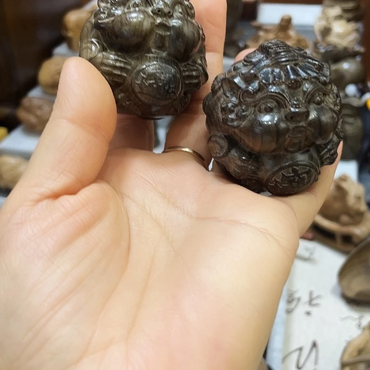 骁***军金丝楠小叶桢楠阴沉木手球