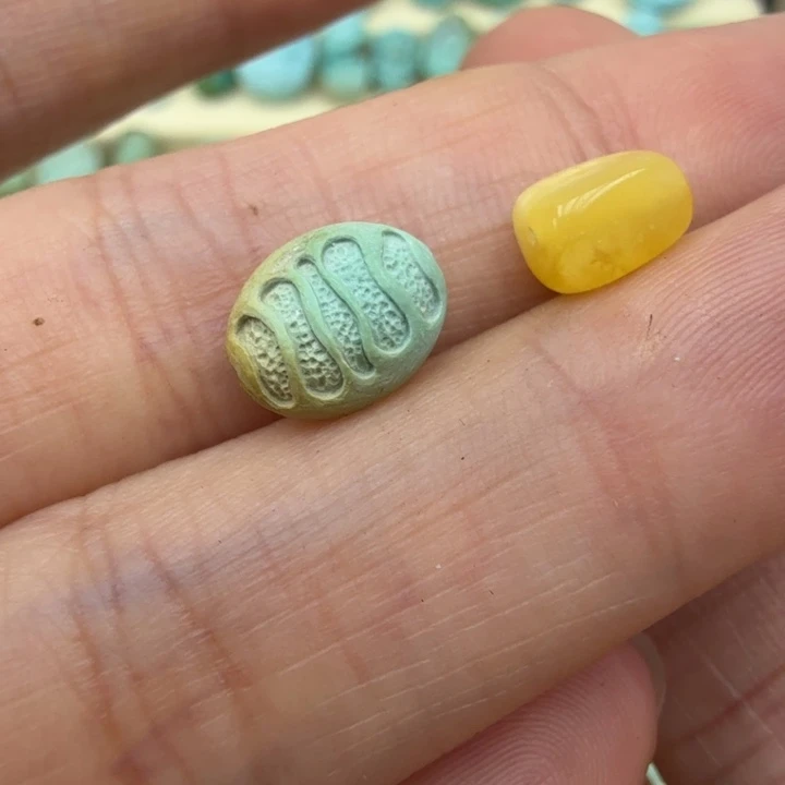 绿松石雕刻未镶嵌