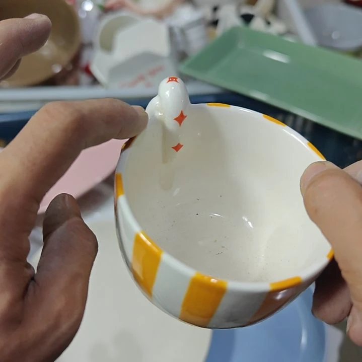 嘿***姐瓷片陶瓷杯碗盘微瑕介意慎拍