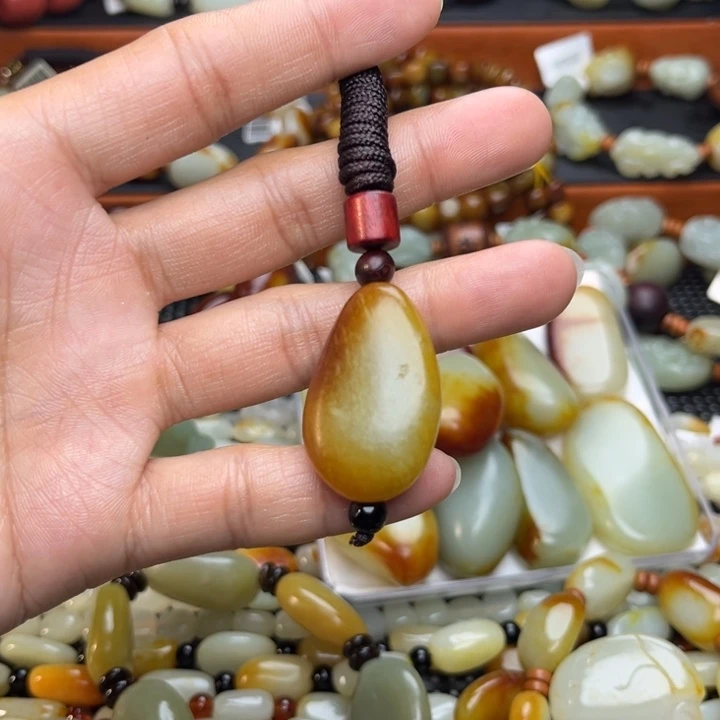 和田玉颈饰未镶嵌F****y