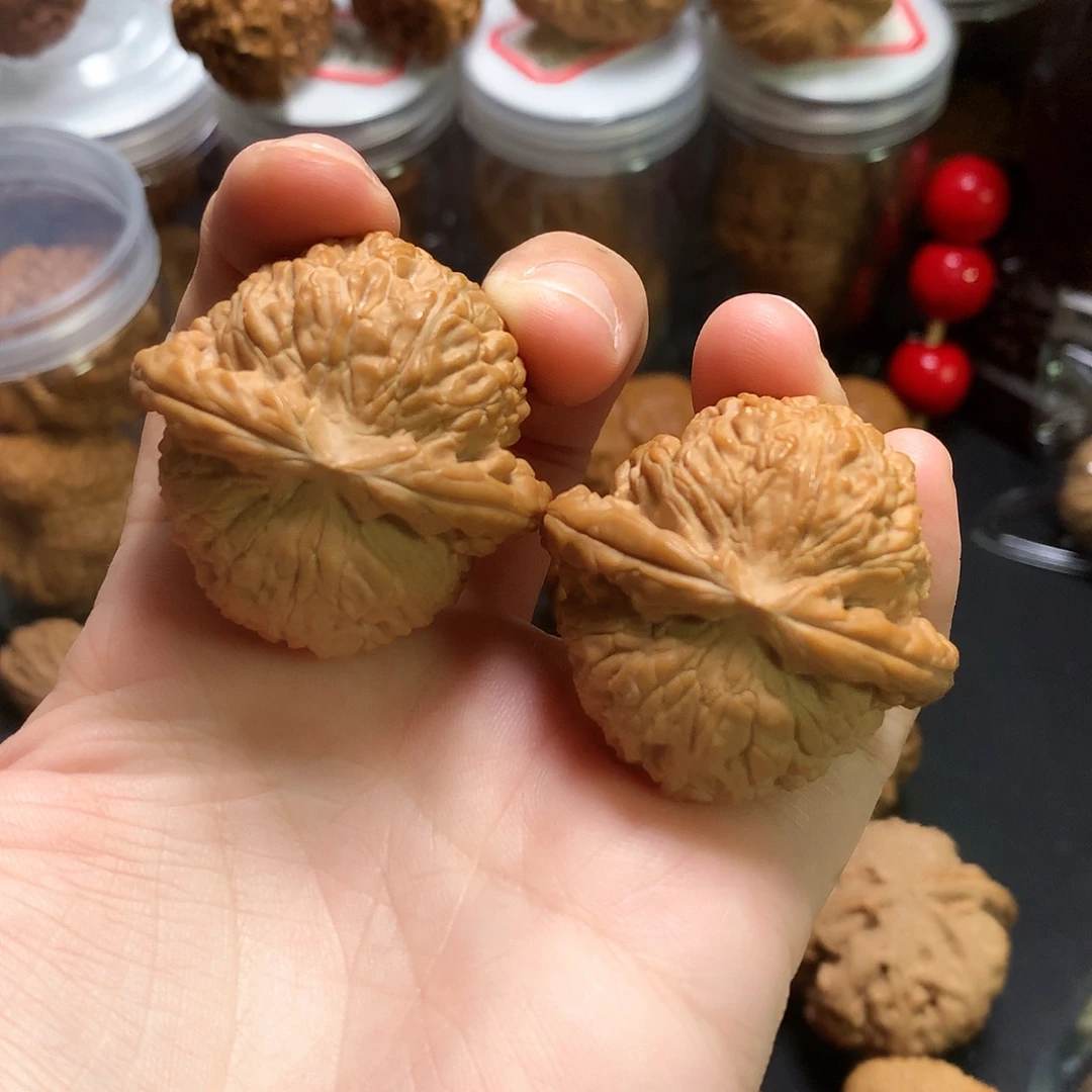 文玩核桃把件球白40