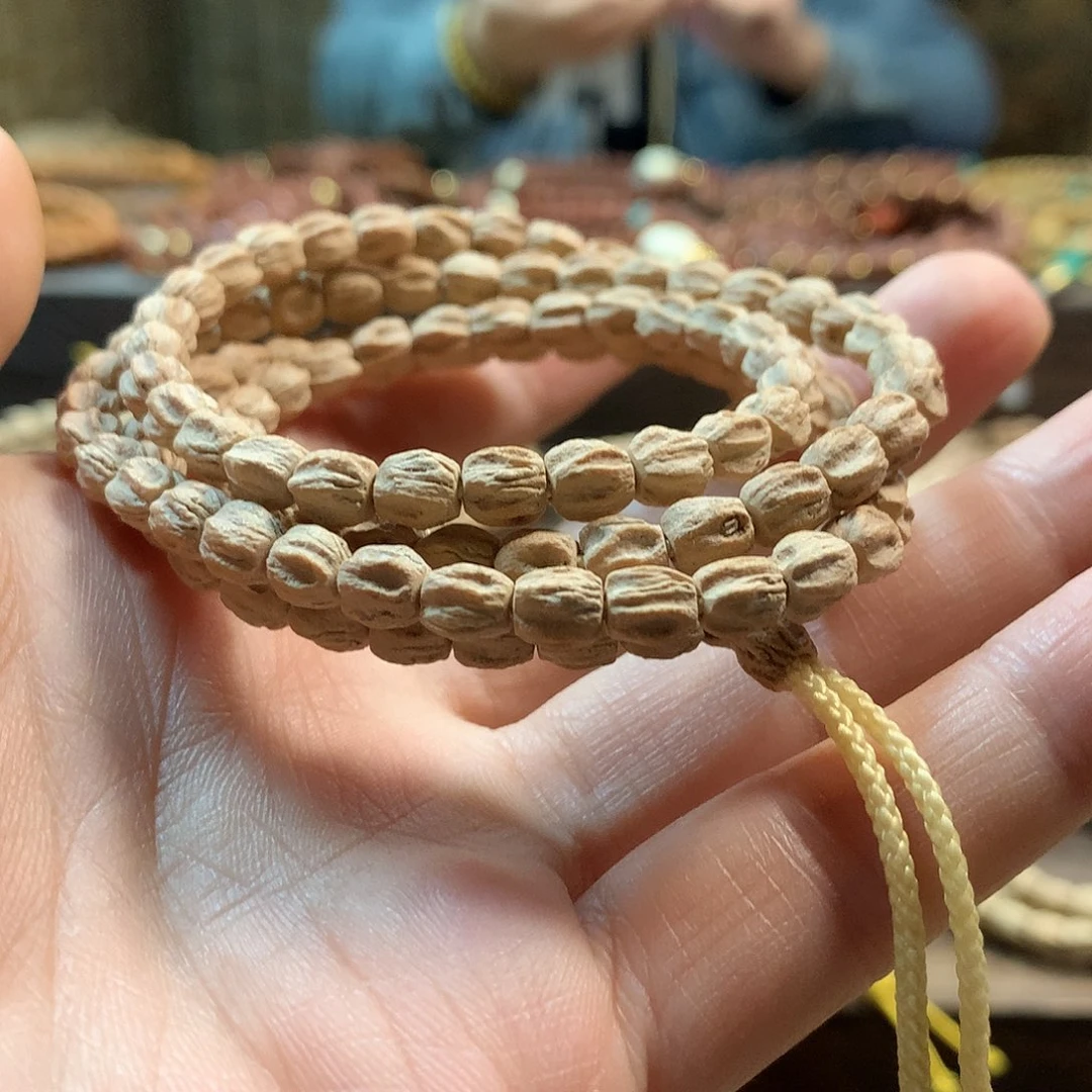 柏香籽/百香籽吊坠憨*