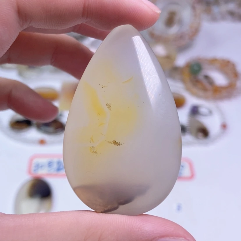 【闪购商品】玛瑙/玉髓颈饰合金