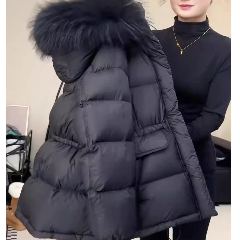 mkrh时髦洋气羽绒棉服2025冬季新款女士黑色高级感保暖面包服外套