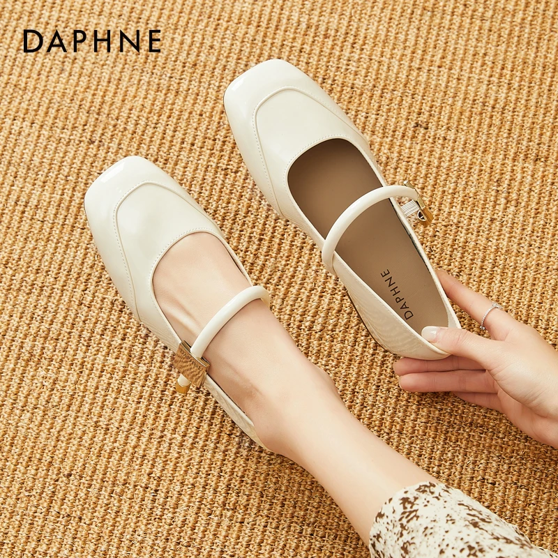 达芙妮复古方头一字带玛丽珍鞋女款2025夏季新款百搭绝美浅口单鞋