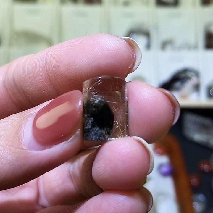水晶吊坠(不含链)未镶嵌c****?