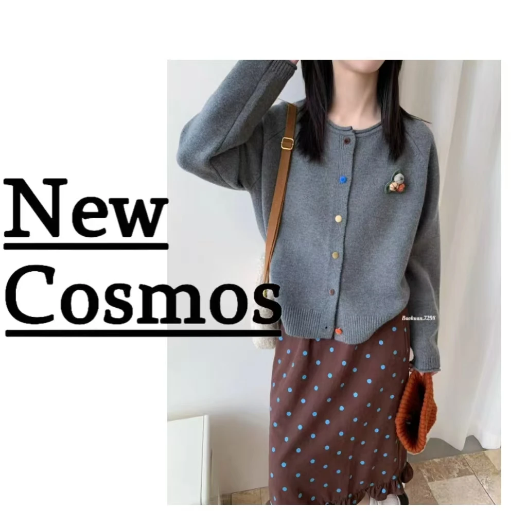 【NEWCOSMOS】棉羊毛毛衣三朵小花修身时尚显年轻上衣女G9