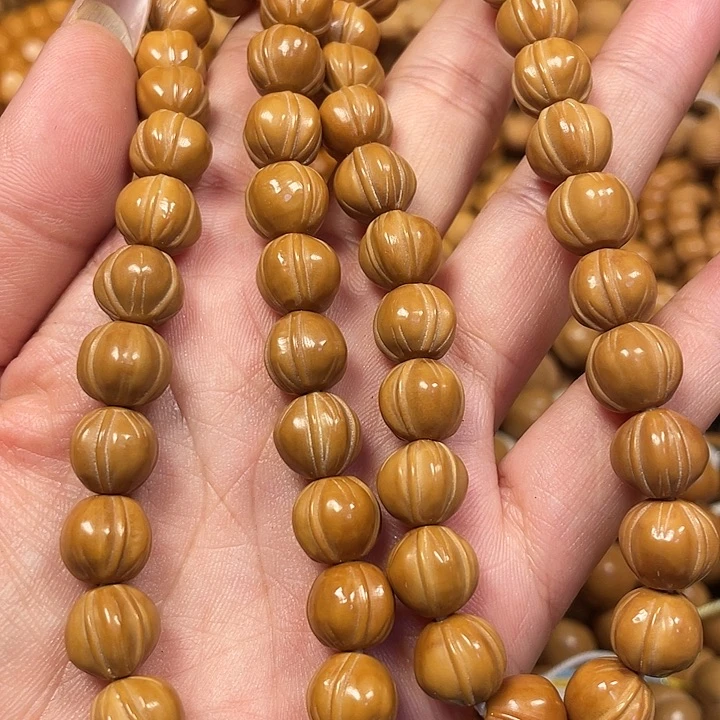 木猴头核桃全品梅林铁盒