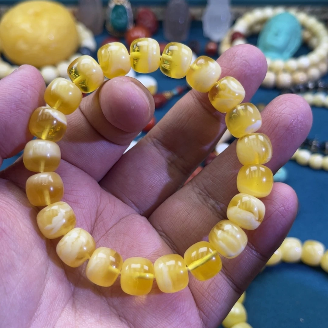 琥珀未镶嵌珠宝奇石82