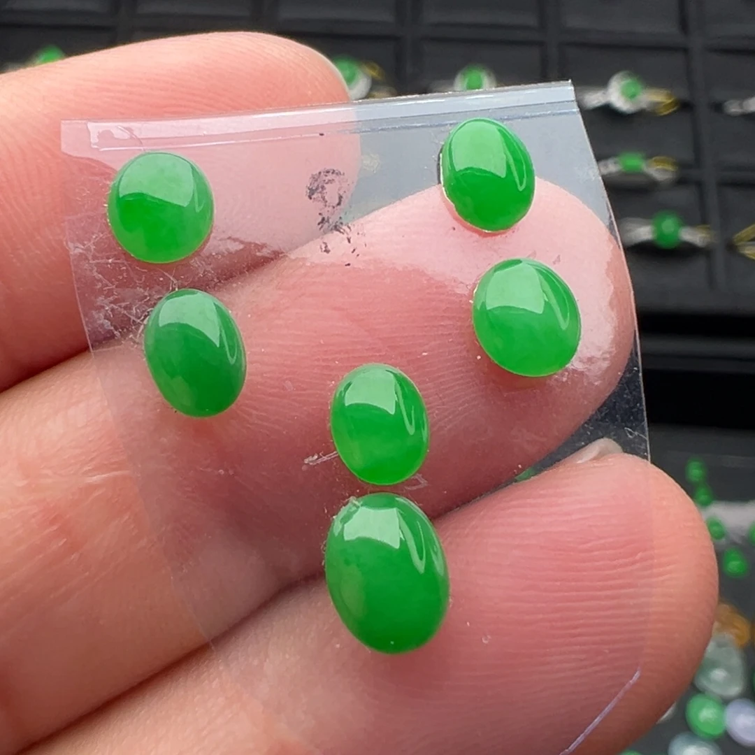 翡翠未镶嵌颈饰8号套链