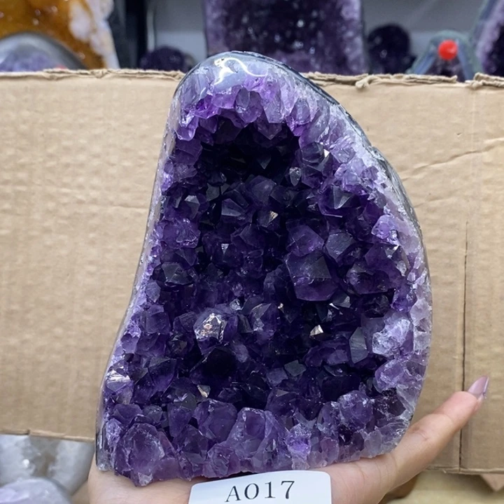 未镶嵌大型摆件（非配饰）紫晶