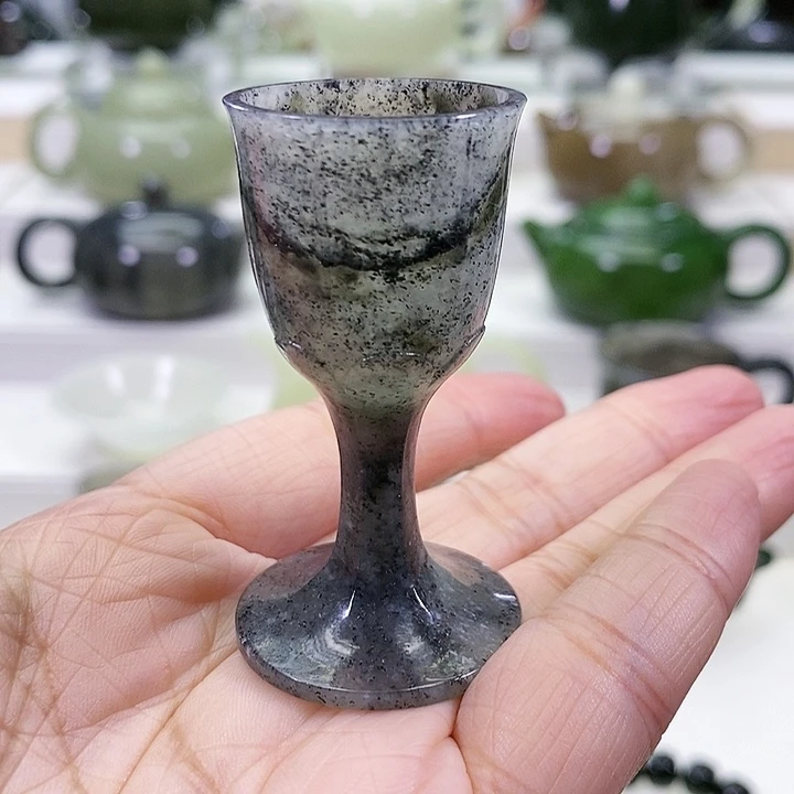 未镶嵌和田玉挂件茅台杯