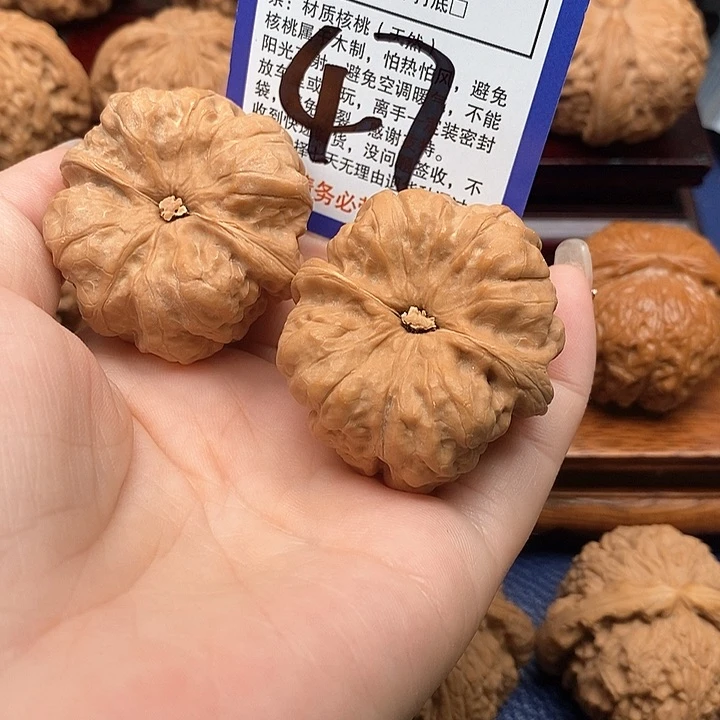 桃核吊坠蛤蟆狮子头42