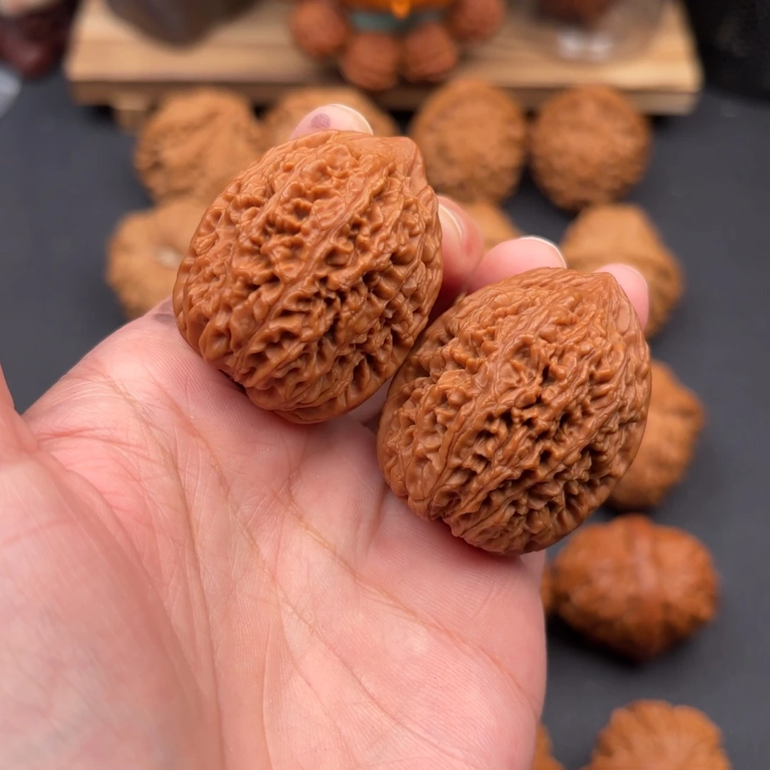 文玩核桃把件蒜头34