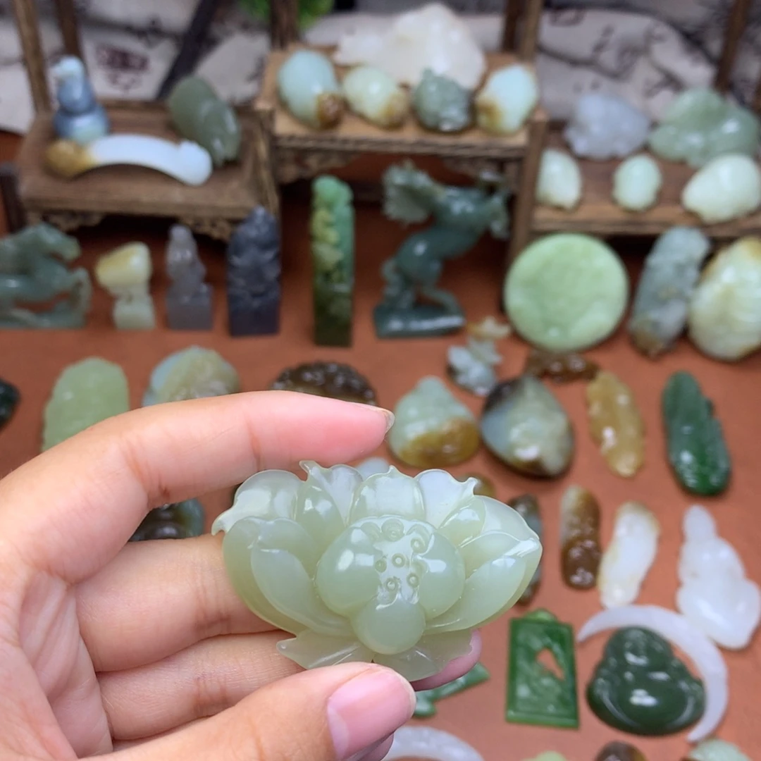 和田玉未镶嵌挂件