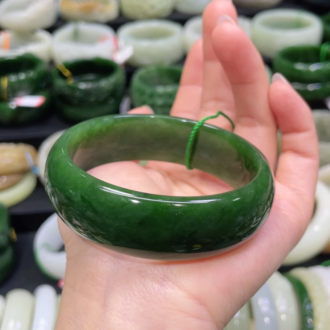 未镶嵌手镯和田玉39