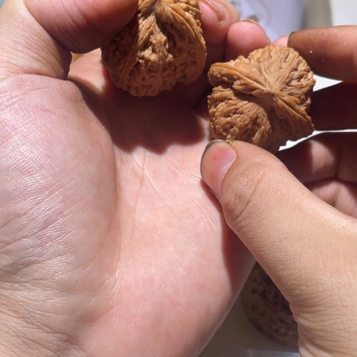 我***人吊坠文玩核桃39全品南疆石