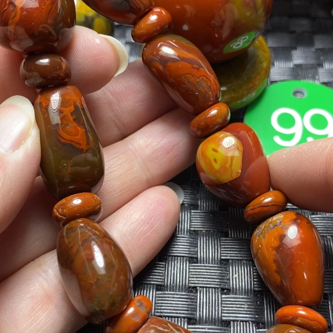 未镶嵌颈饰玛瑙/玉髓财**进