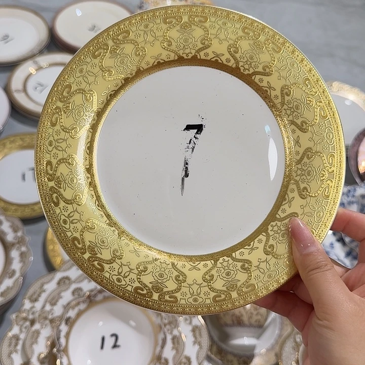 瓷7.5英寸金边平盘4个
