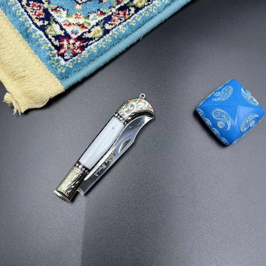 鸽子头折叠小刀，削苹果吃肉小刀