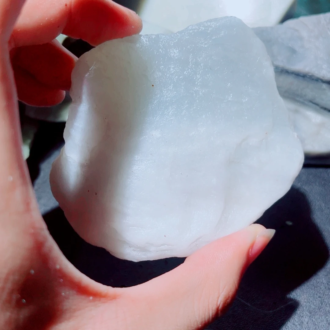 和田玉未镶嵌珠宝奇石