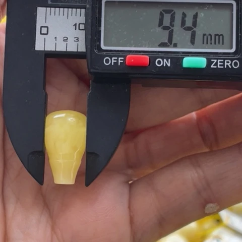 【闪购商品】裸石蜜蜡未镶嵌36号