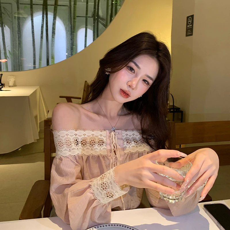 木子李的李【浮生半日】高级感蕾丝灯笼袖一字肩上衣松紧半身裙套装