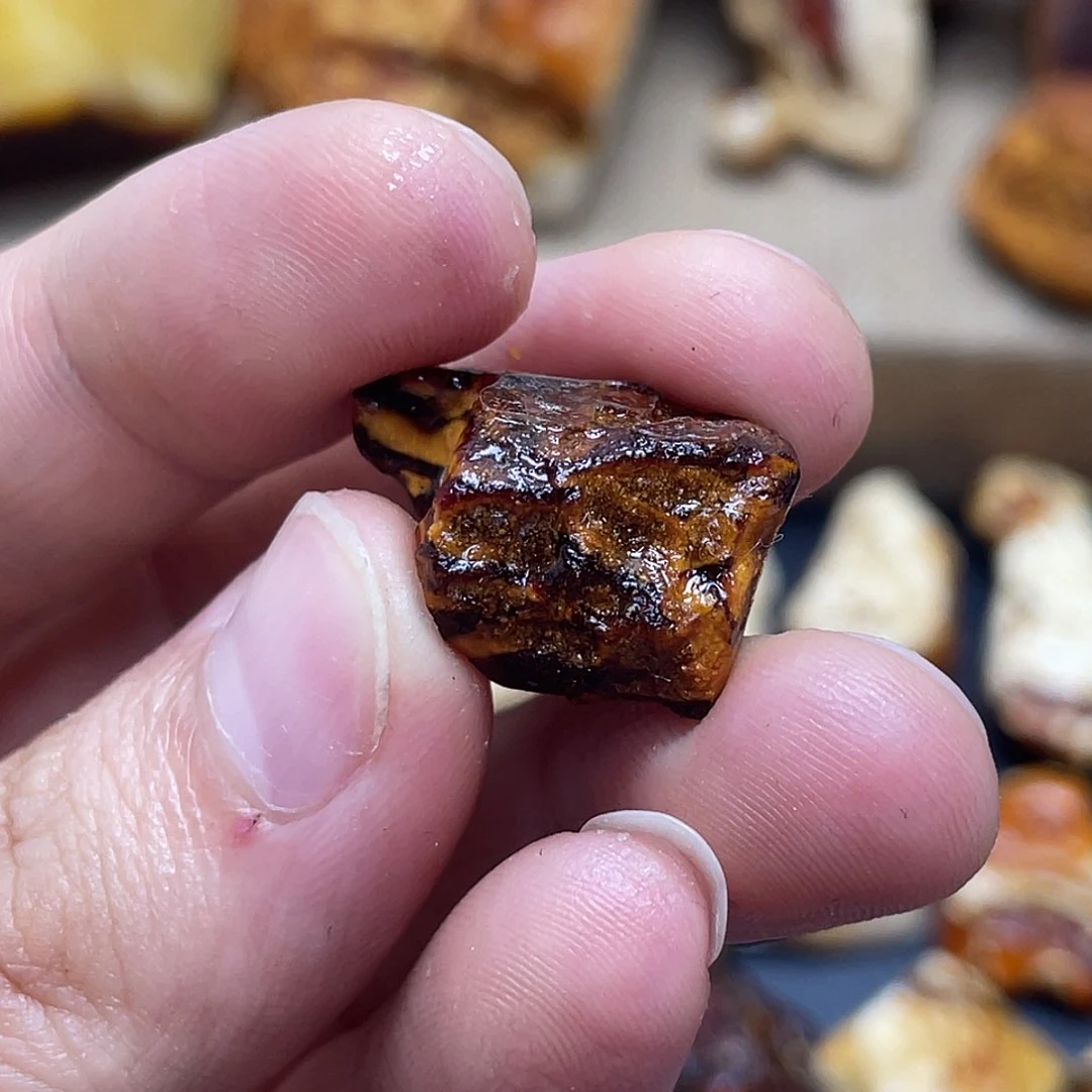 未镶嵌定制琥珀追****步定制