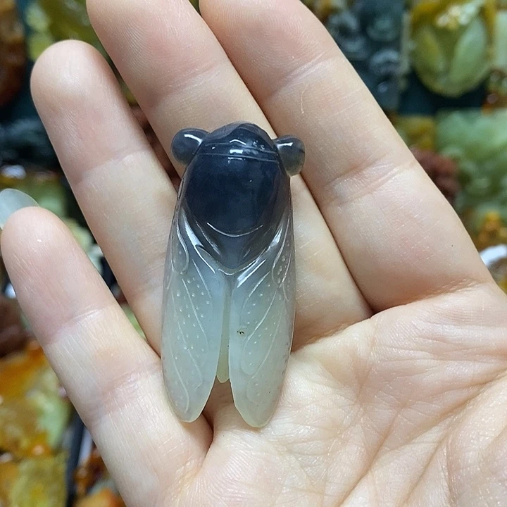 岫玉未镶嵌吊坠(赠链)