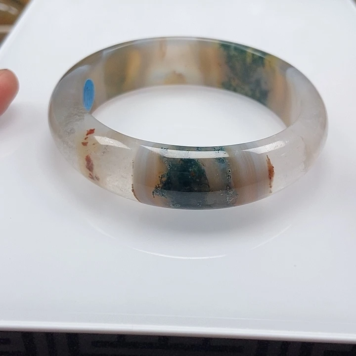 手镯玛瑙/玉髓未镶嵌北**坤