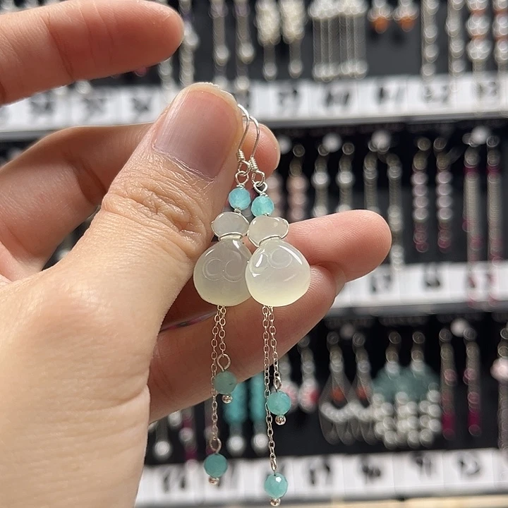非金属925银锆石吃**枚