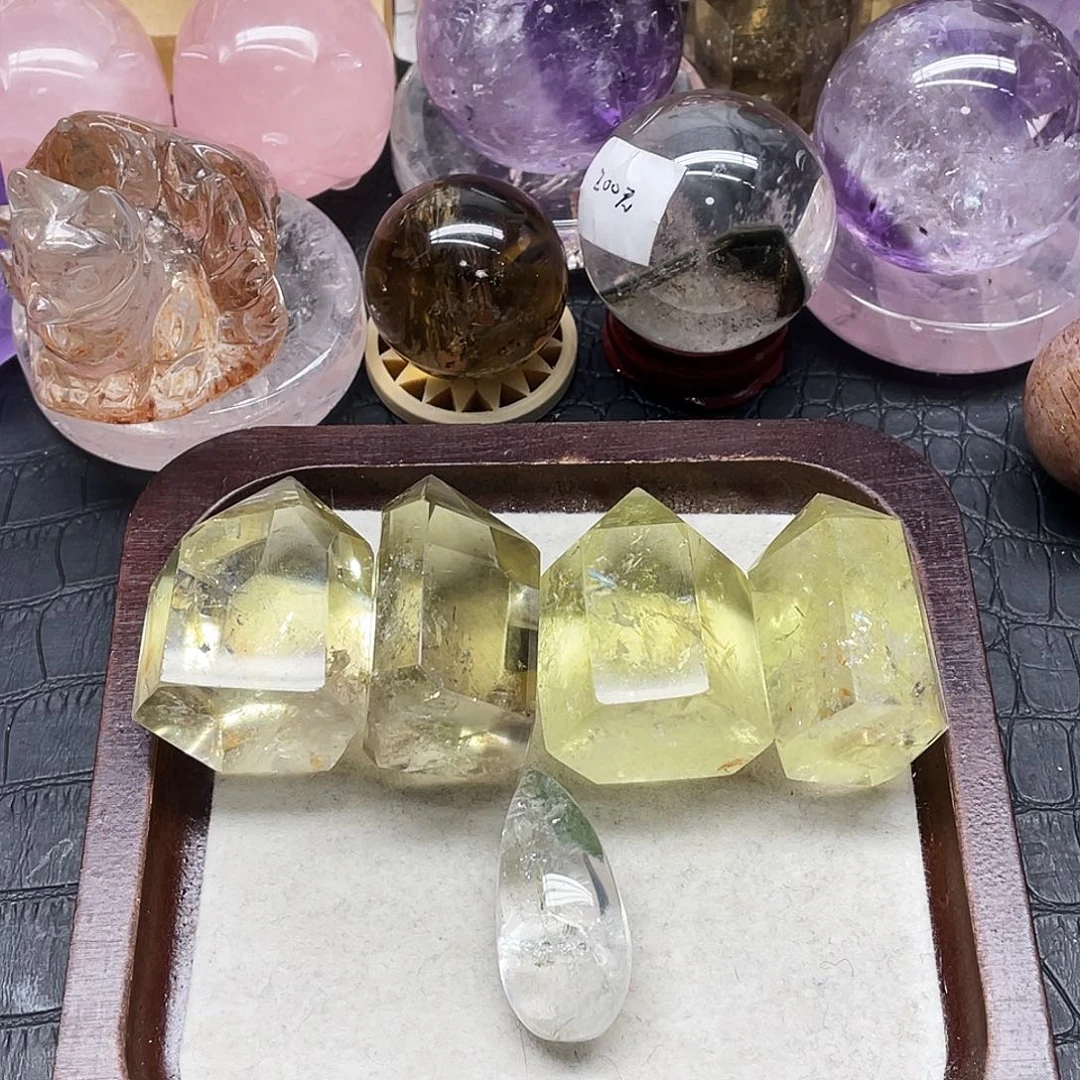 月***良未镶嵌珠宝半成品水晶37