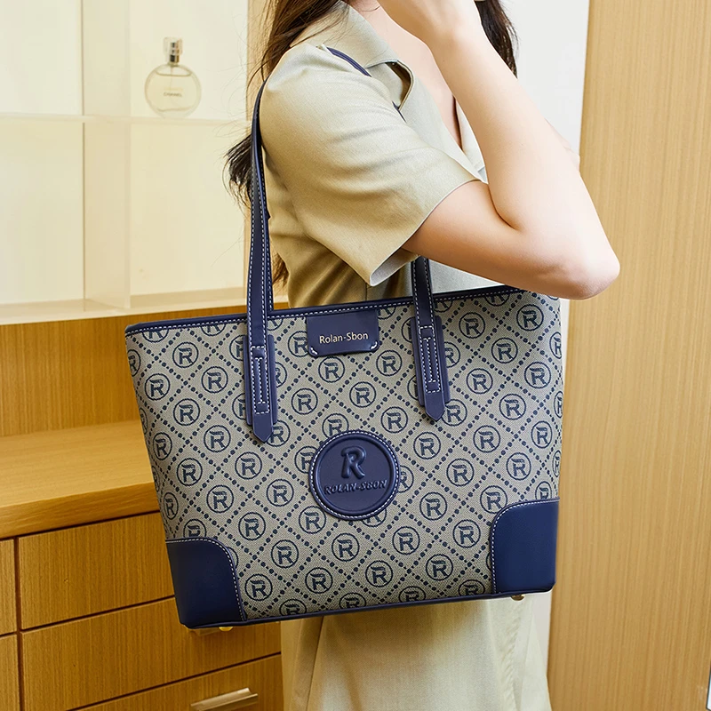 2025新款品牌大容量印花手提包高级百搭女士通勤托特时尚单肩包