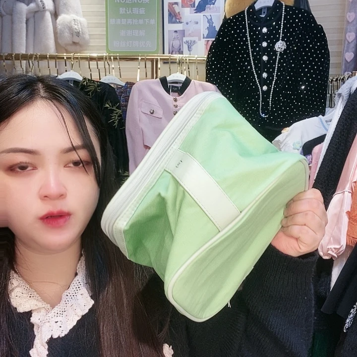 【闪购商品】挂脖款