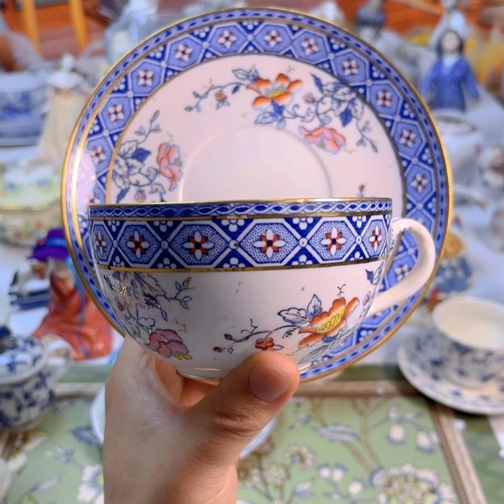 摆件欧洲中古瓷器好看冲鸭！