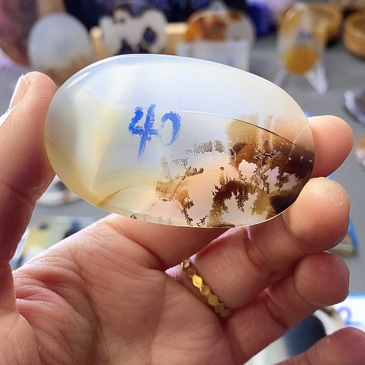 玛瑙/玉髓未镶嵌珠宝半成品