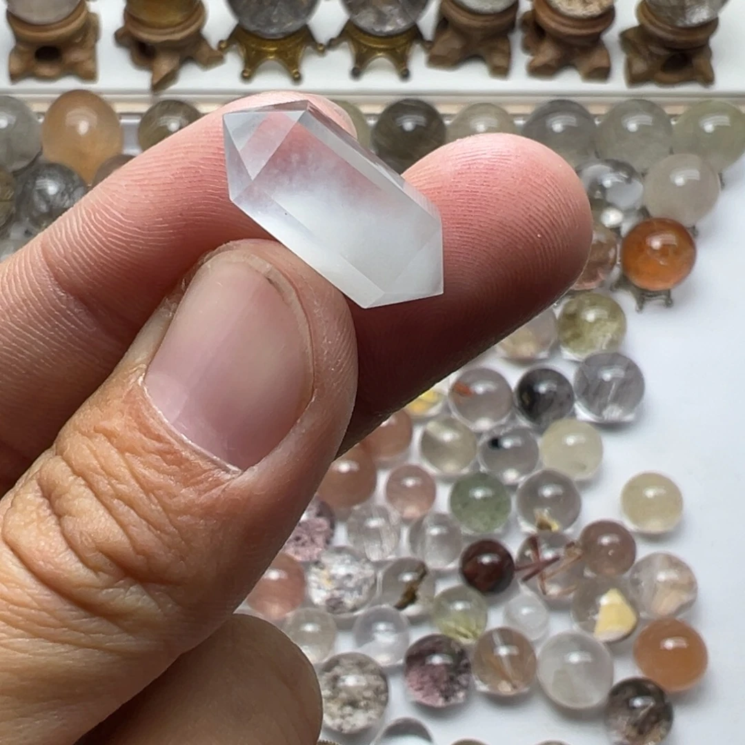 珠宝半成品水晶未镶嵌兔毛吊坠