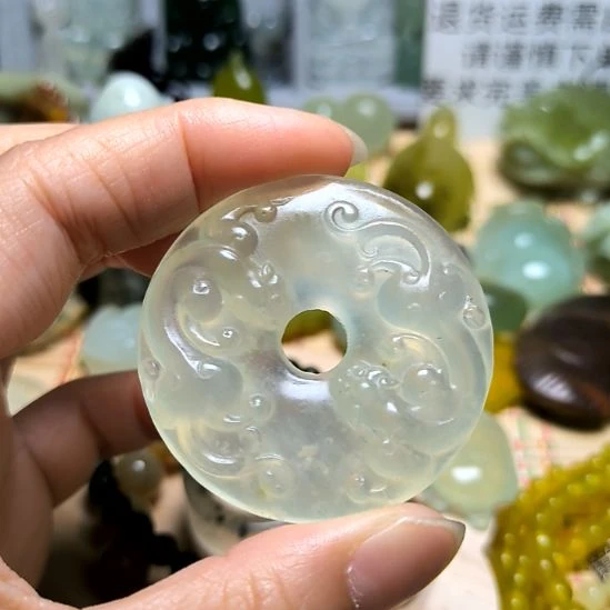 未镶嵌岫玉吊坠(不含链)