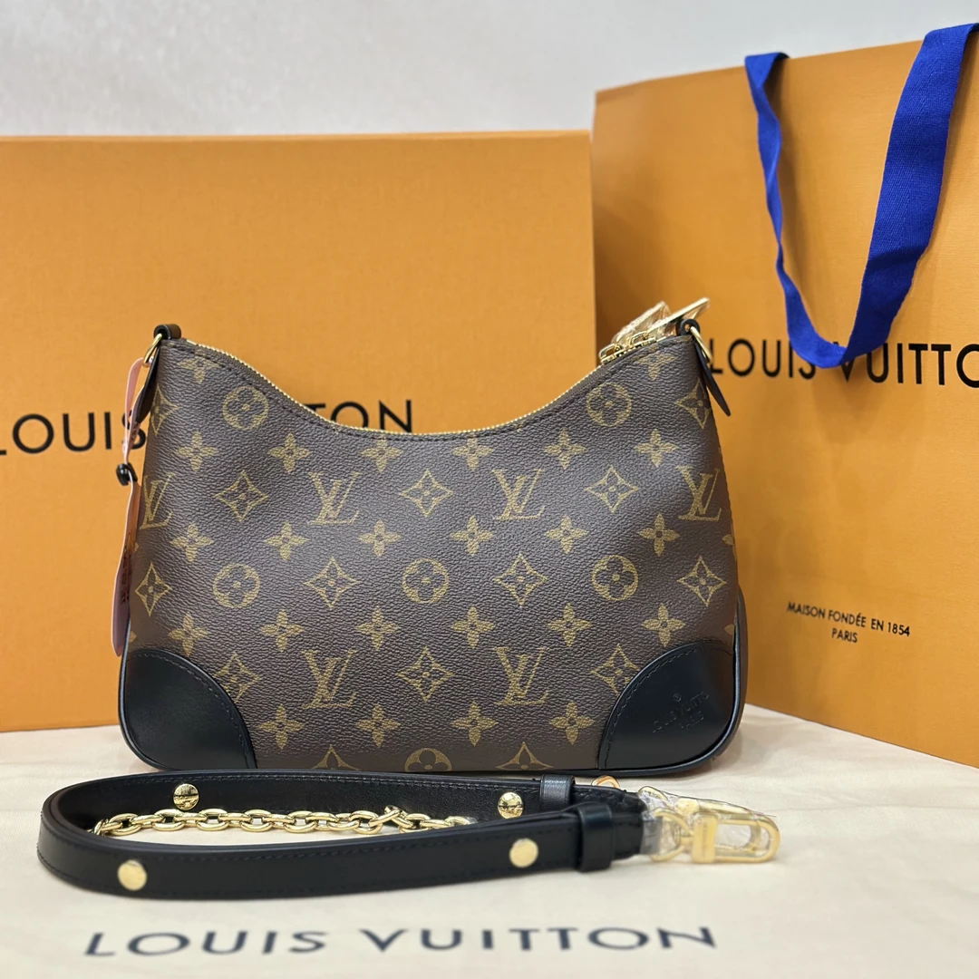 全新未使用 LouisVuitton/路易威登 壹所奢品/Lv黑牛角斜挎/闲置
