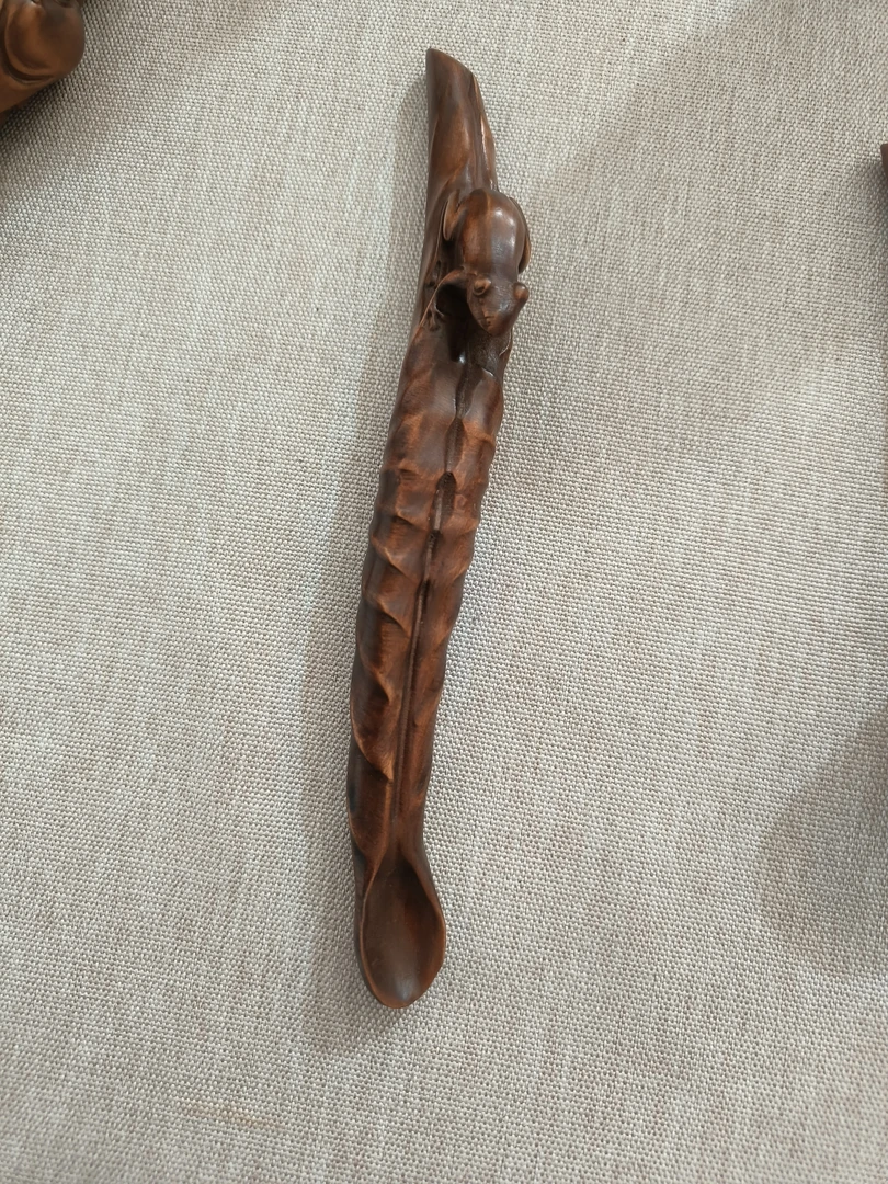 41   小叶黄杨木   (呱呱来财题材)  茶铲