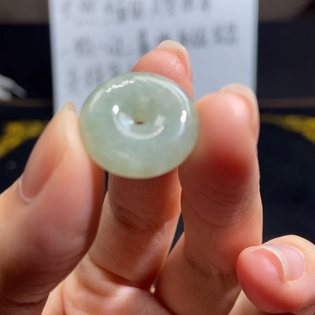 翡翠未镶嵌手链翡翠