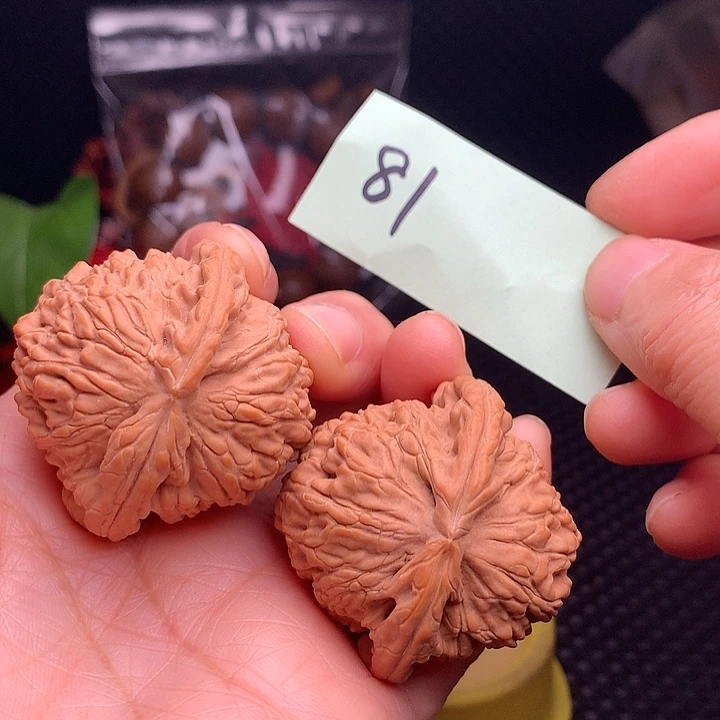 【闪购商品】把件文玩核桃41闷白81
