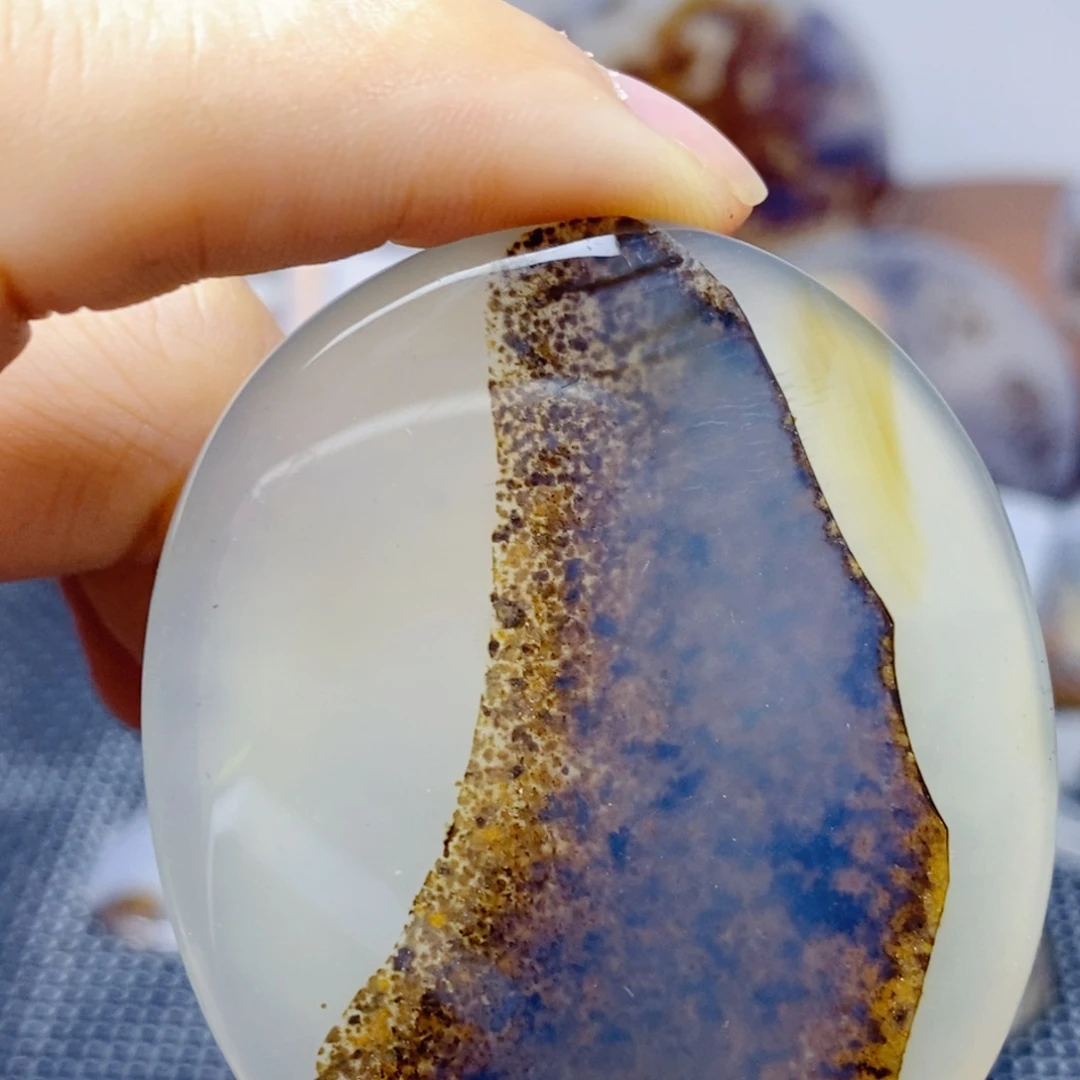 玛瑙/玉髓未镶嵌珠宝奇石