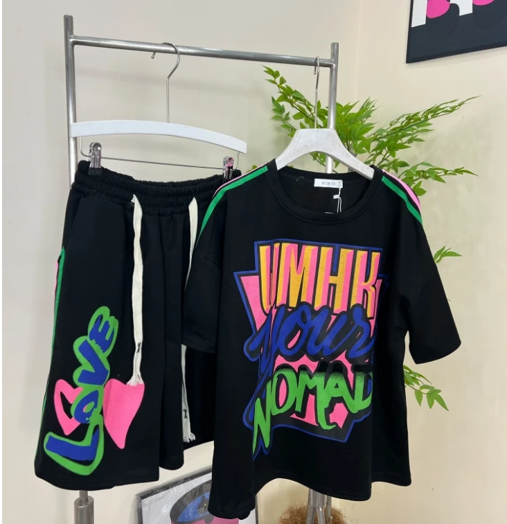 多米潮牌 春季新款潮牌彩色字母短袖长裤套装